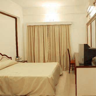 Pai Vaibhav Hotell Bangalore Exteriör bild